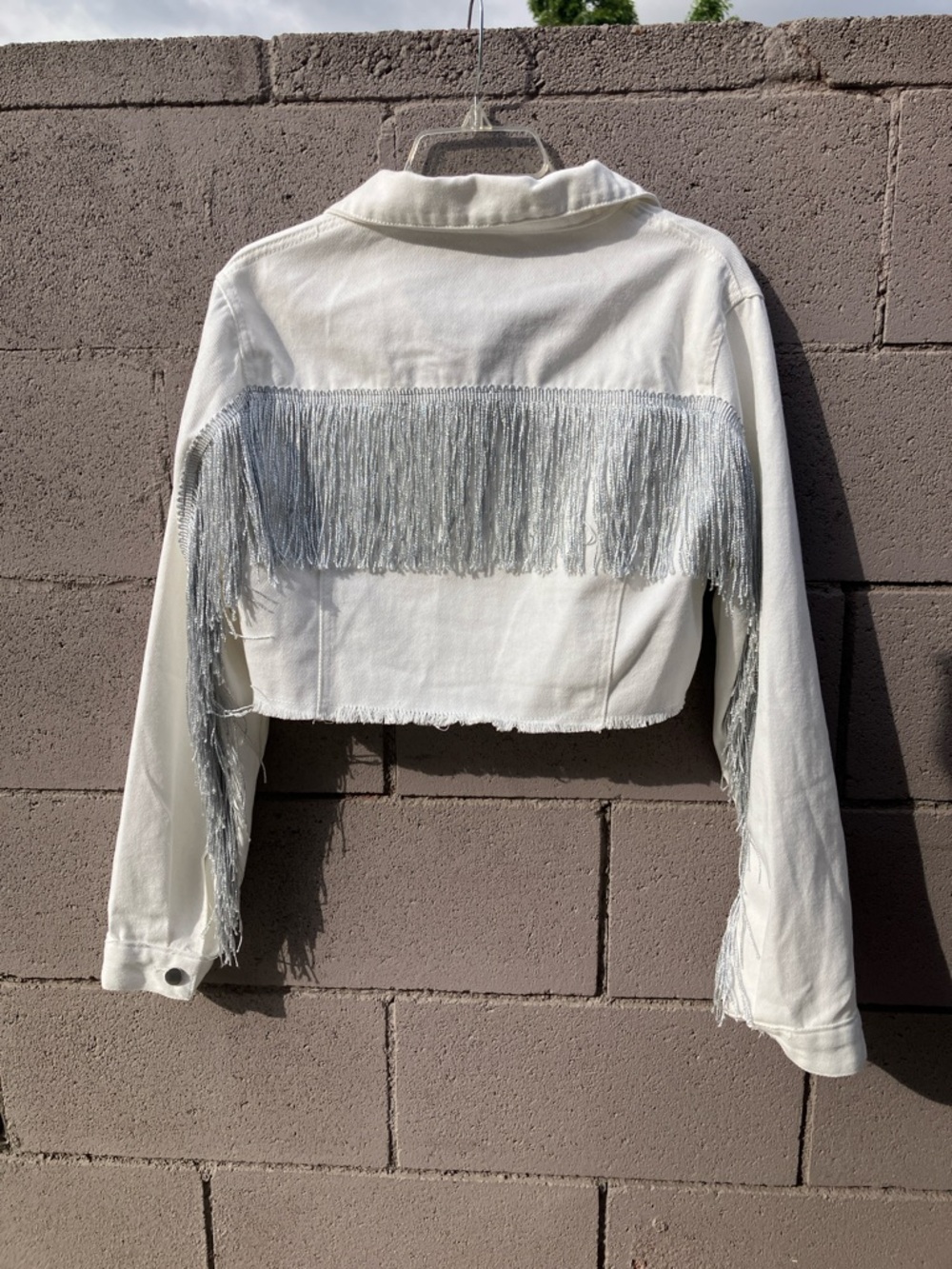 Cropped White Fringe Denim Jacket for Women — Distinctive Western Style - Picture 3 of 9